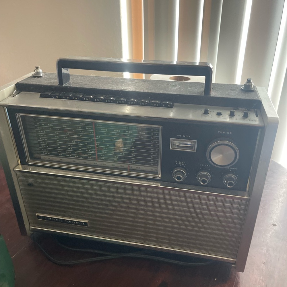 BOOOOOMBOOXXX- Silver and Black Panasonic radio circa 1971